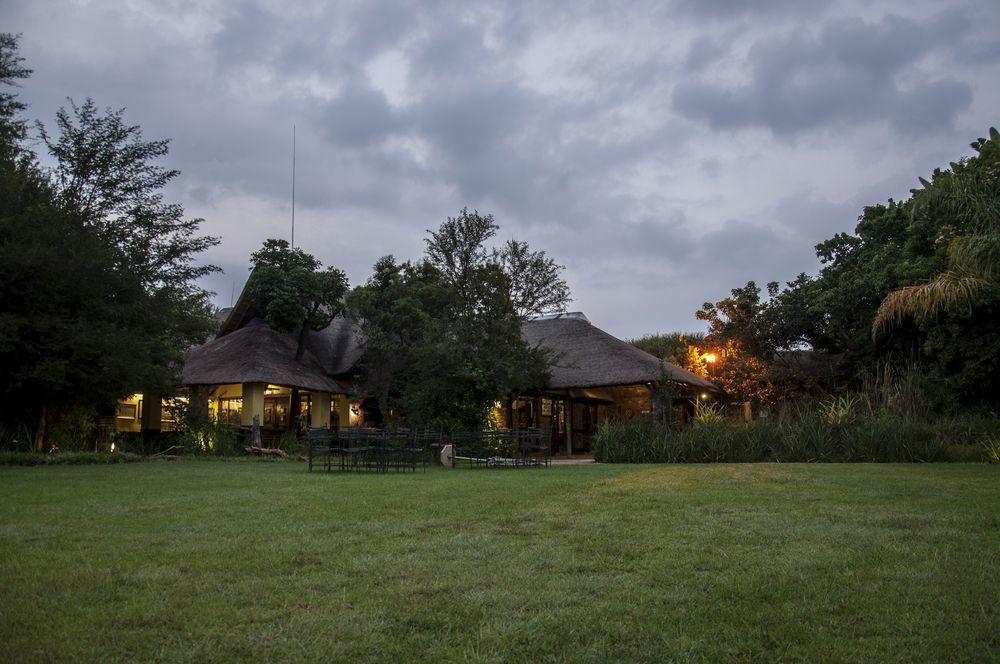 Kedar Heritage Lodge, Conference Centre & Spa Рустенбург Екстер'єр фото